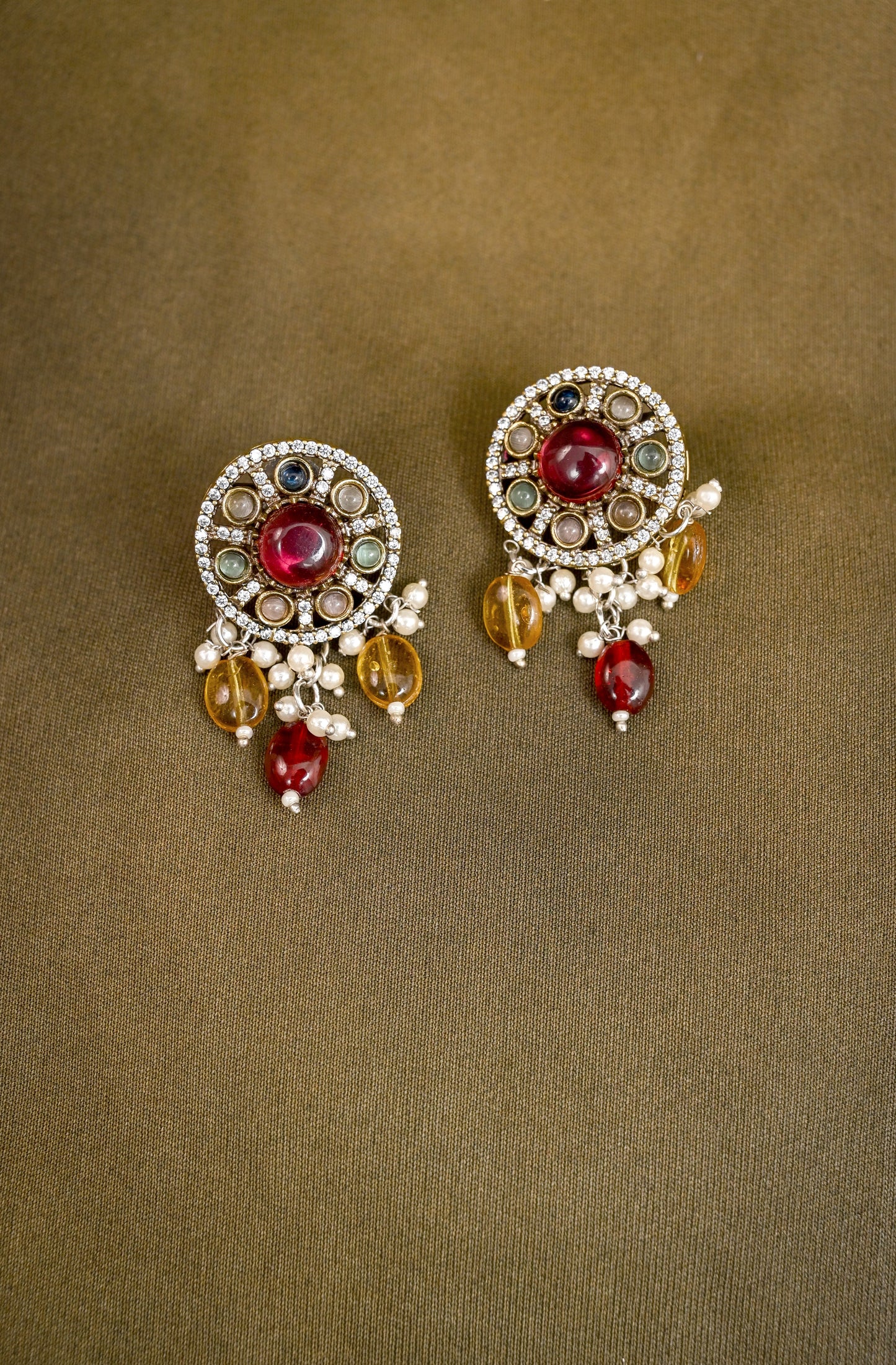 Victorian Handcrafted Kundan Necklace Set