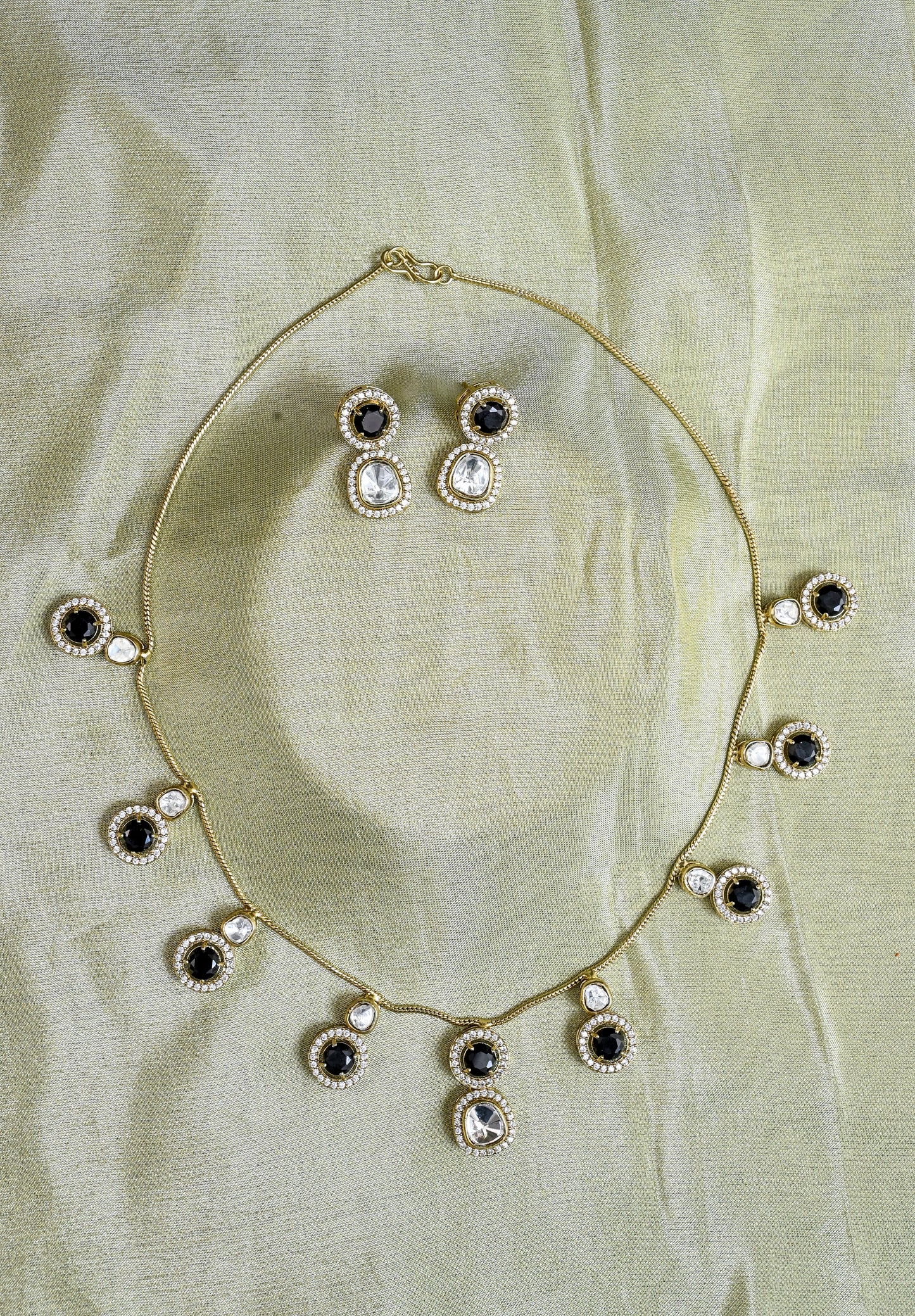 Moissanite CZ Kundan Charm Necklace Set