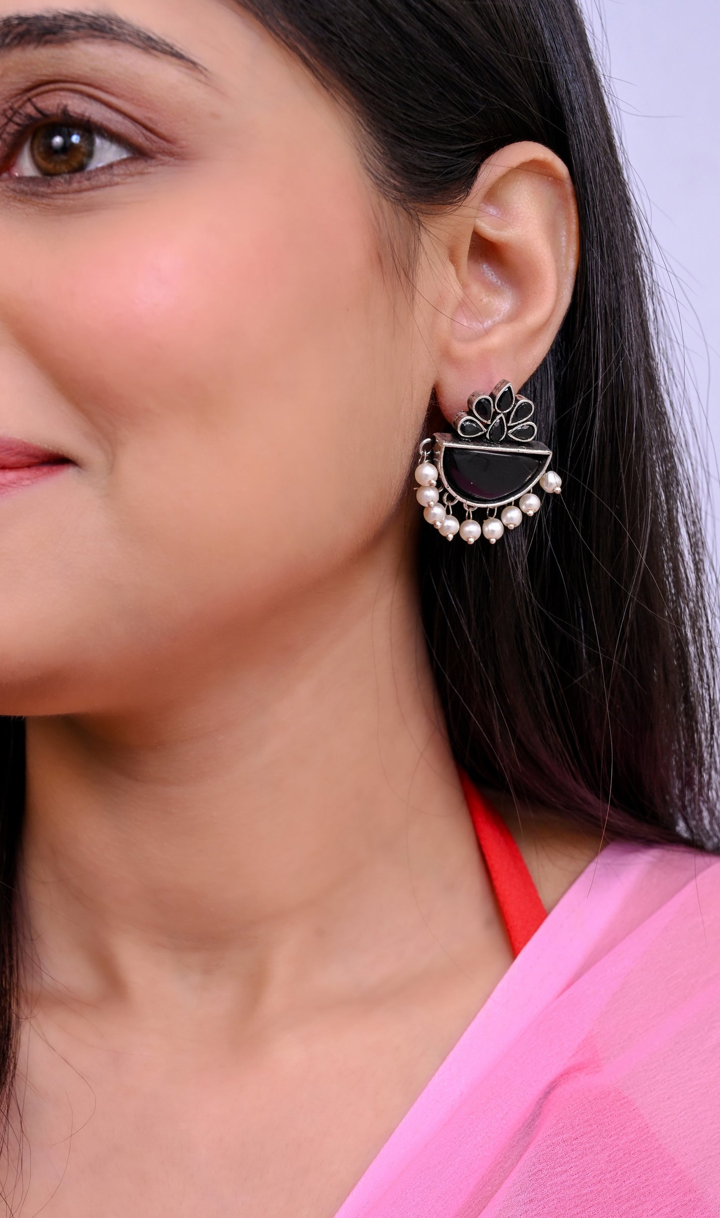 Pearl Beaded Monalisa Stud Earrings
