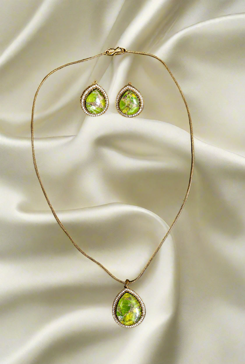 CZ Diamond Natural Doublet Stone Pendant Chain Set
