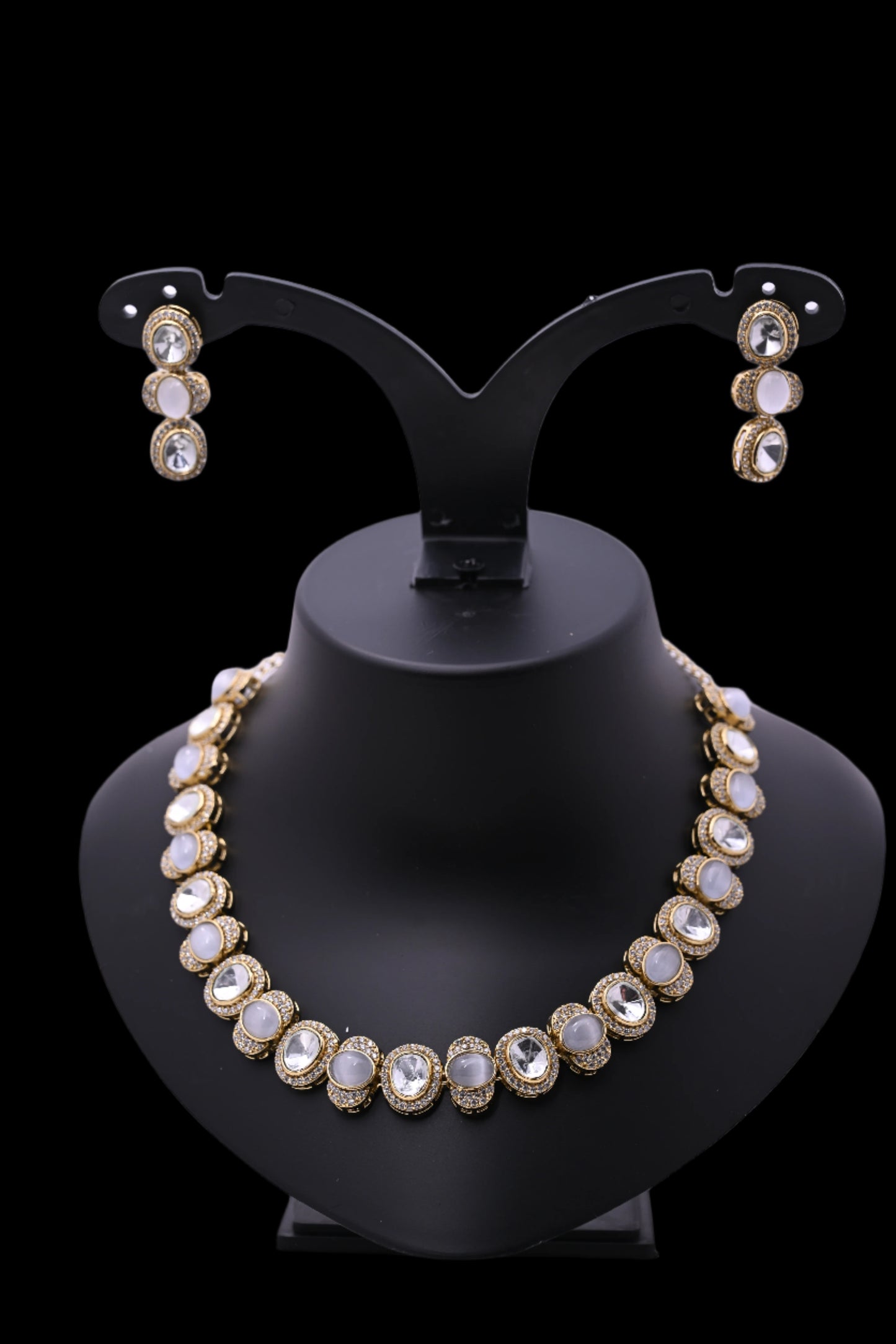 Moissanite CZ Kundan Single Line Necklace Set