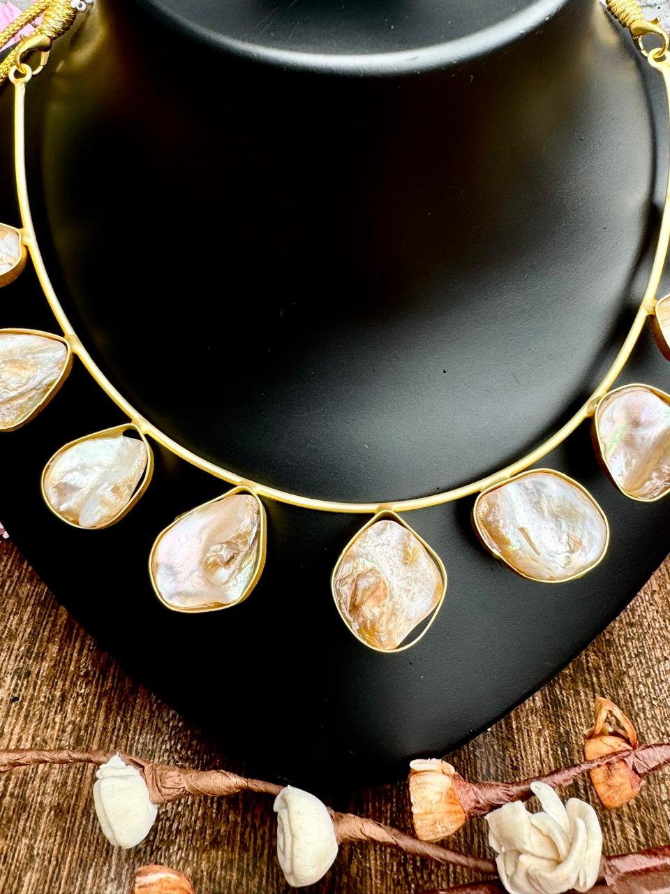 Stunning Gold Plated Baroque Pearl Hasli Necklace Set