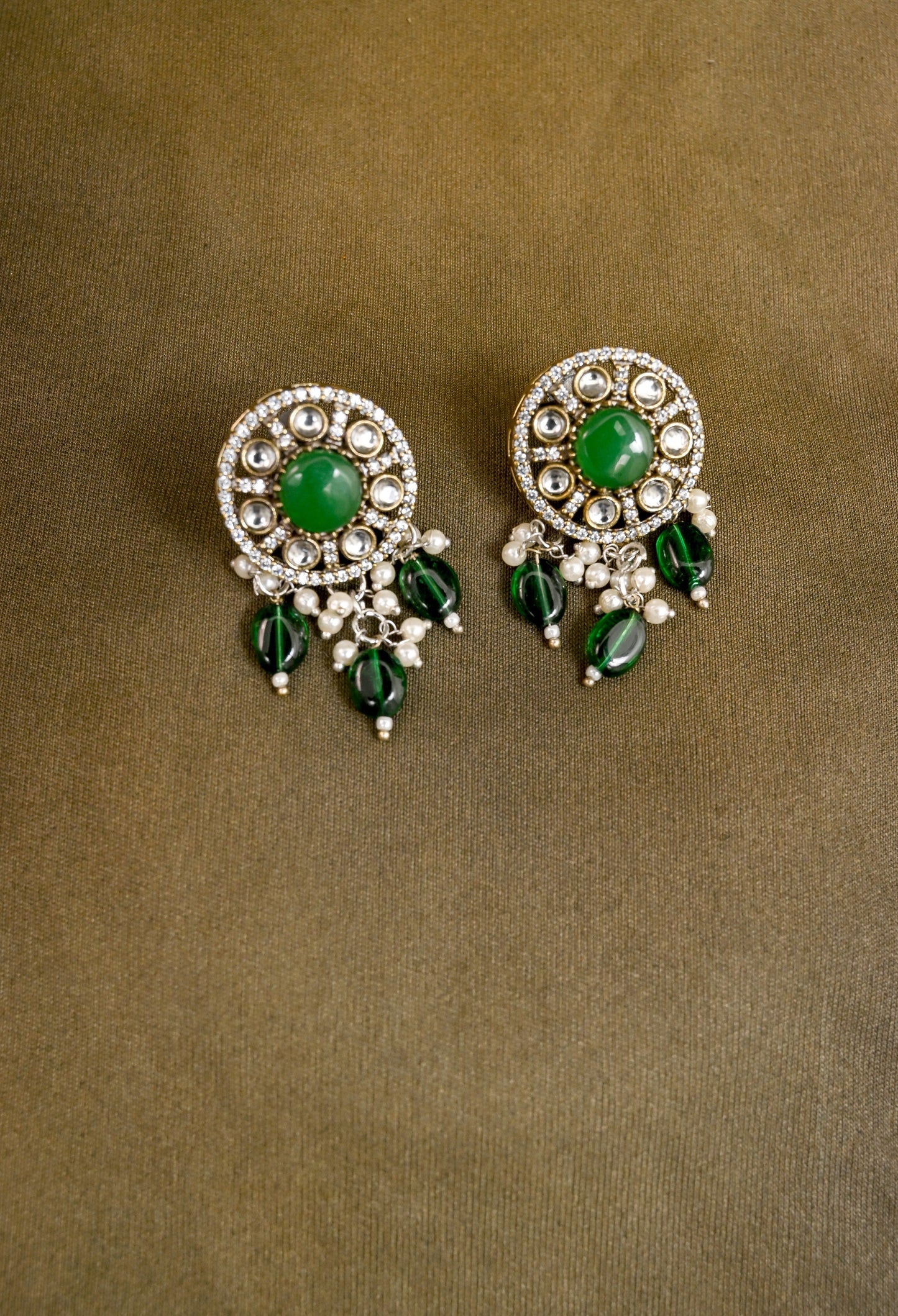 Victorian Handcrafted Kundan Necklace Set
