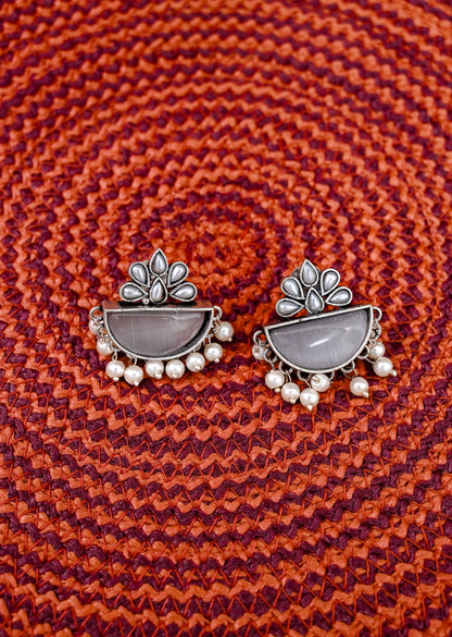 Pearl Beaded Monalisa Stud Earrings