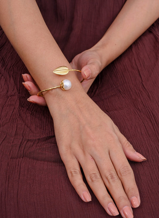 Gold Finish Adjustable  Pearl Bracelet