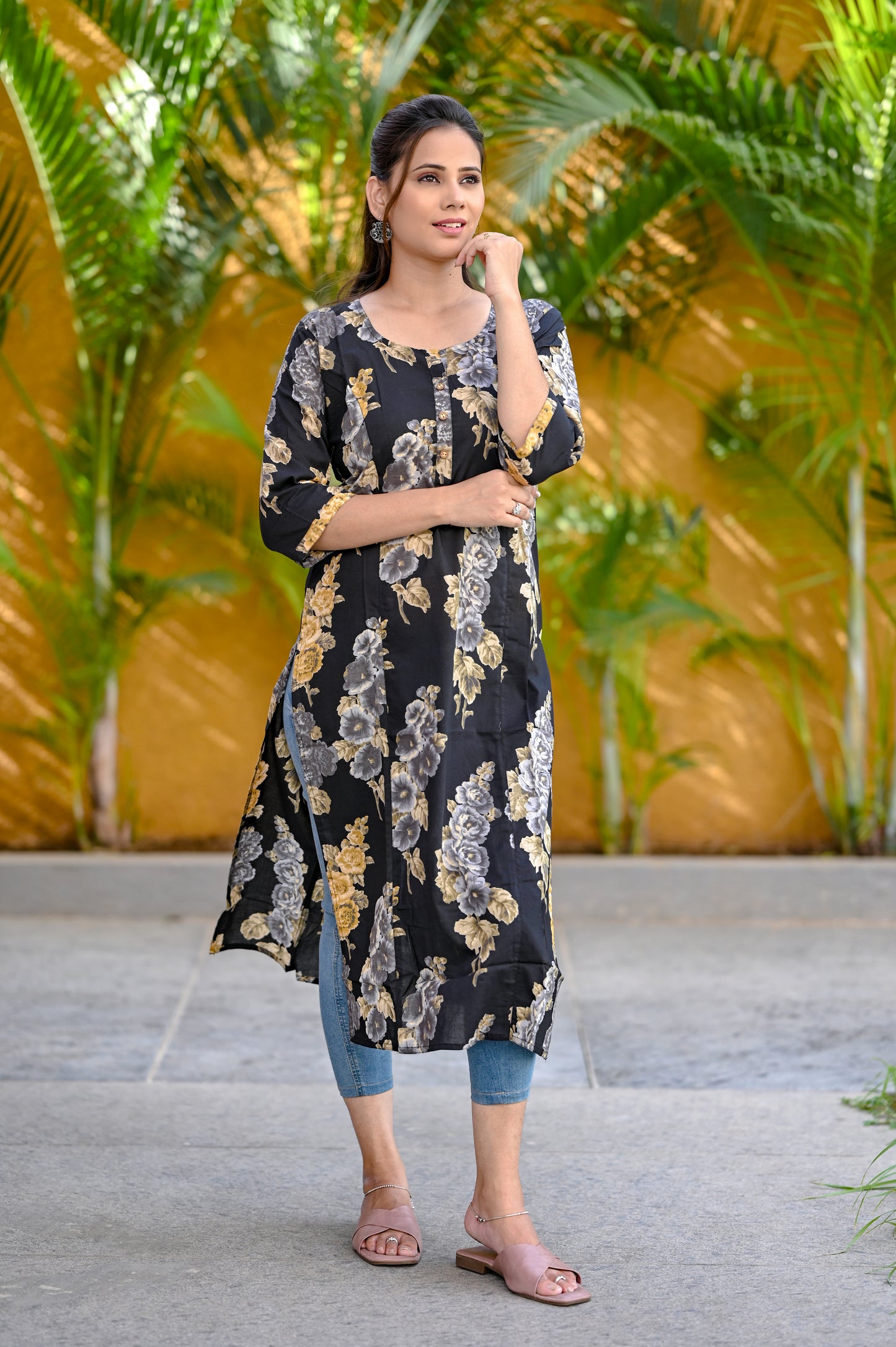 Black Floral Printed  Straight Kurta