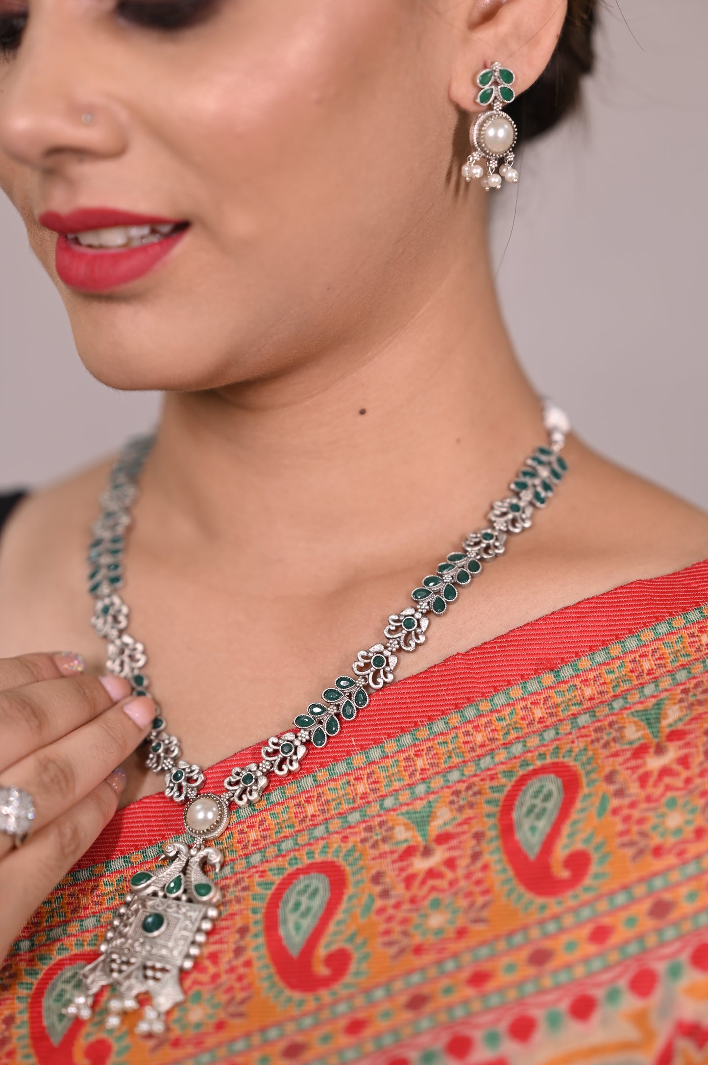 Stunning Oxidized Silver Green Malachite Necklace Set