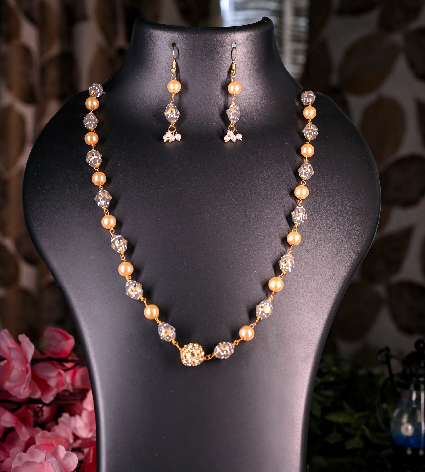 Gold Plated Exclusive Pearl & Stone Studded Traditional Mala Set