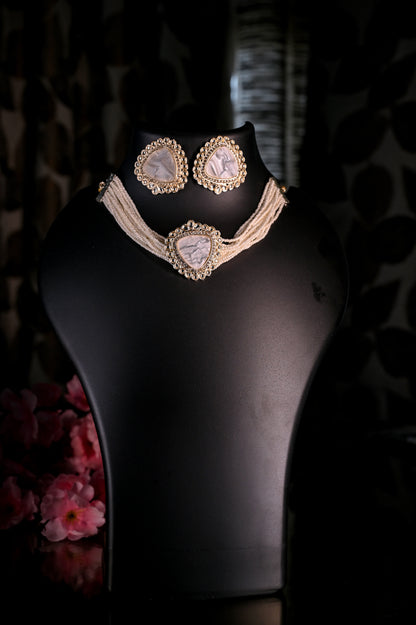 Stunning Mother of Pearl & Other Pearls Beaded Choker Set