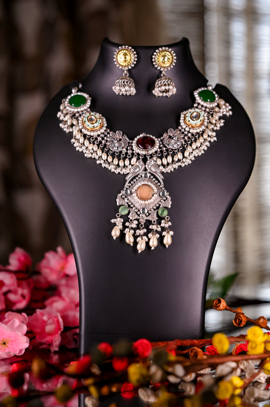 Oxidized Silver kundan & Pearl Beaded Fusion Necklace Set