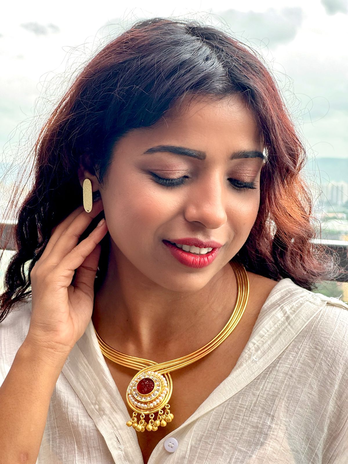 Premium Gold-Toned Kundan Hasli Necklace