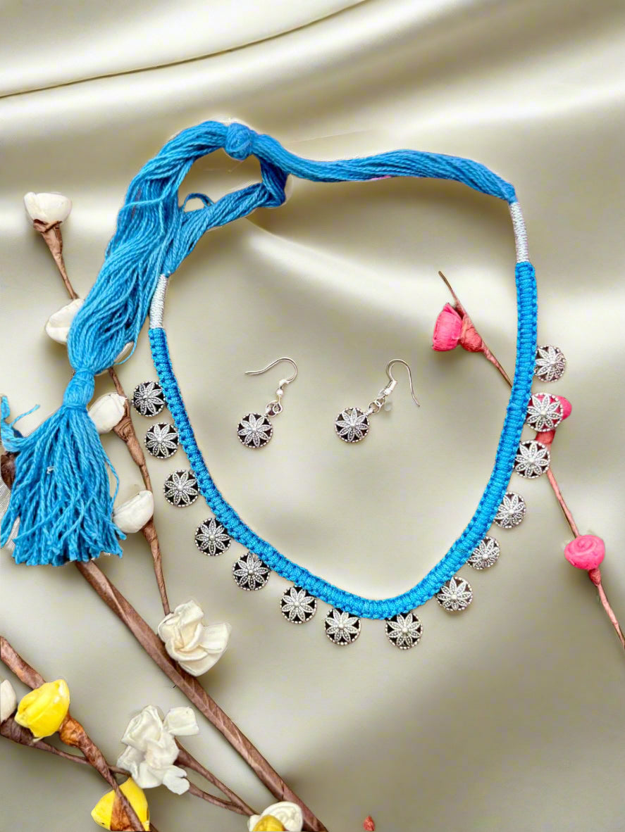 Fusion Turquoise Thread Silver Charm Necklace Set
