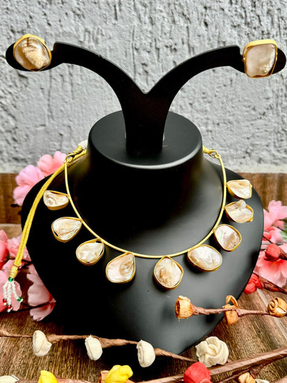Stunning Gold Plated Baroque Pearl Hasli Necklace Set
