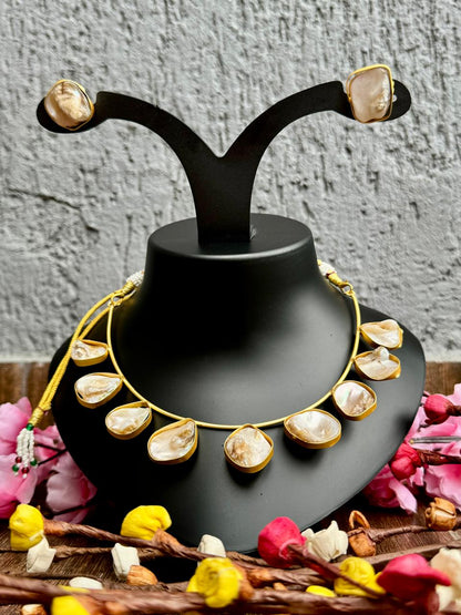 Stunning Gold Plated Baroque Pearl Hasli Necklace Set