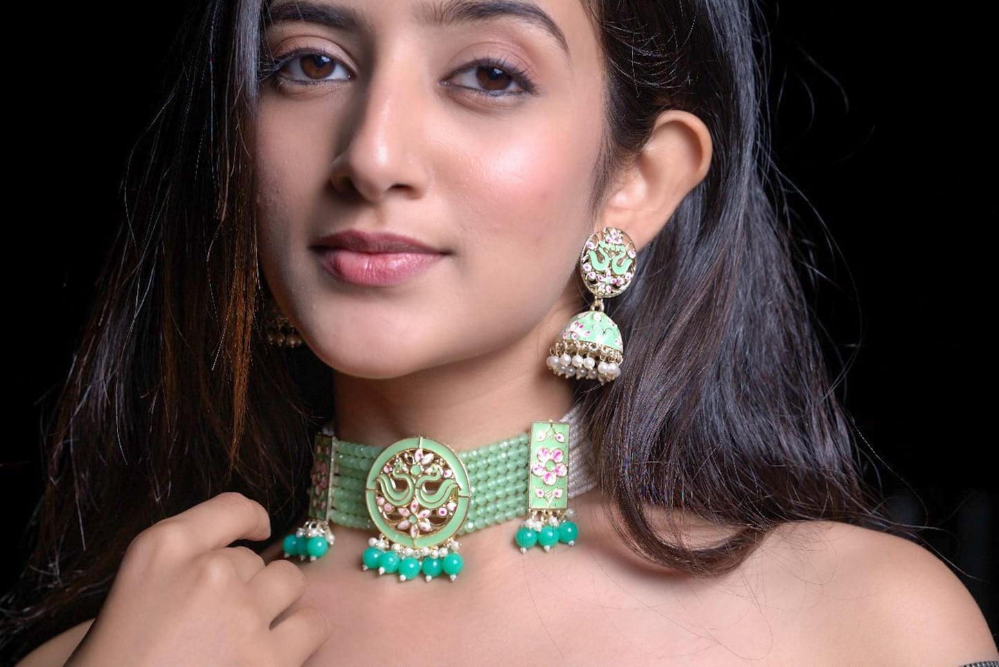 Unique Fern Green Quartz Pearl Beaded Choker Set