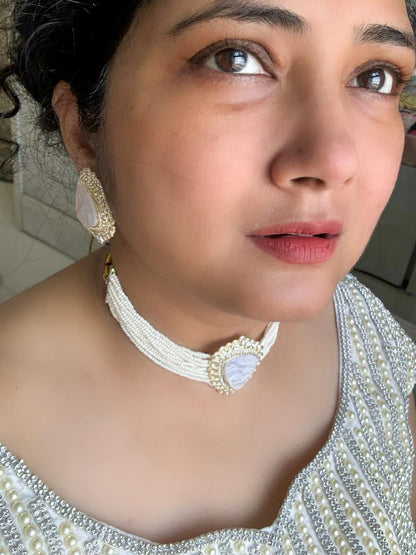 Stunning Mother of Pearl & Other Pearls Beaded Choker Set